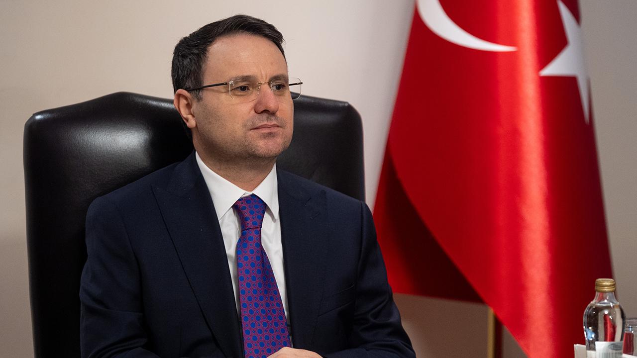 Bakan Gürlek’ten 12 Eylül darbesi mesajı